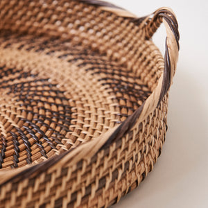 Round rattan and nito tray detail